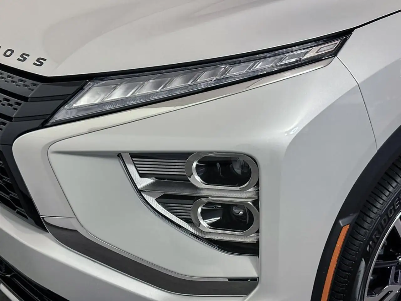 Mitsubishi Eclipse Cross снимка Mitsubishi Eclipse Cross