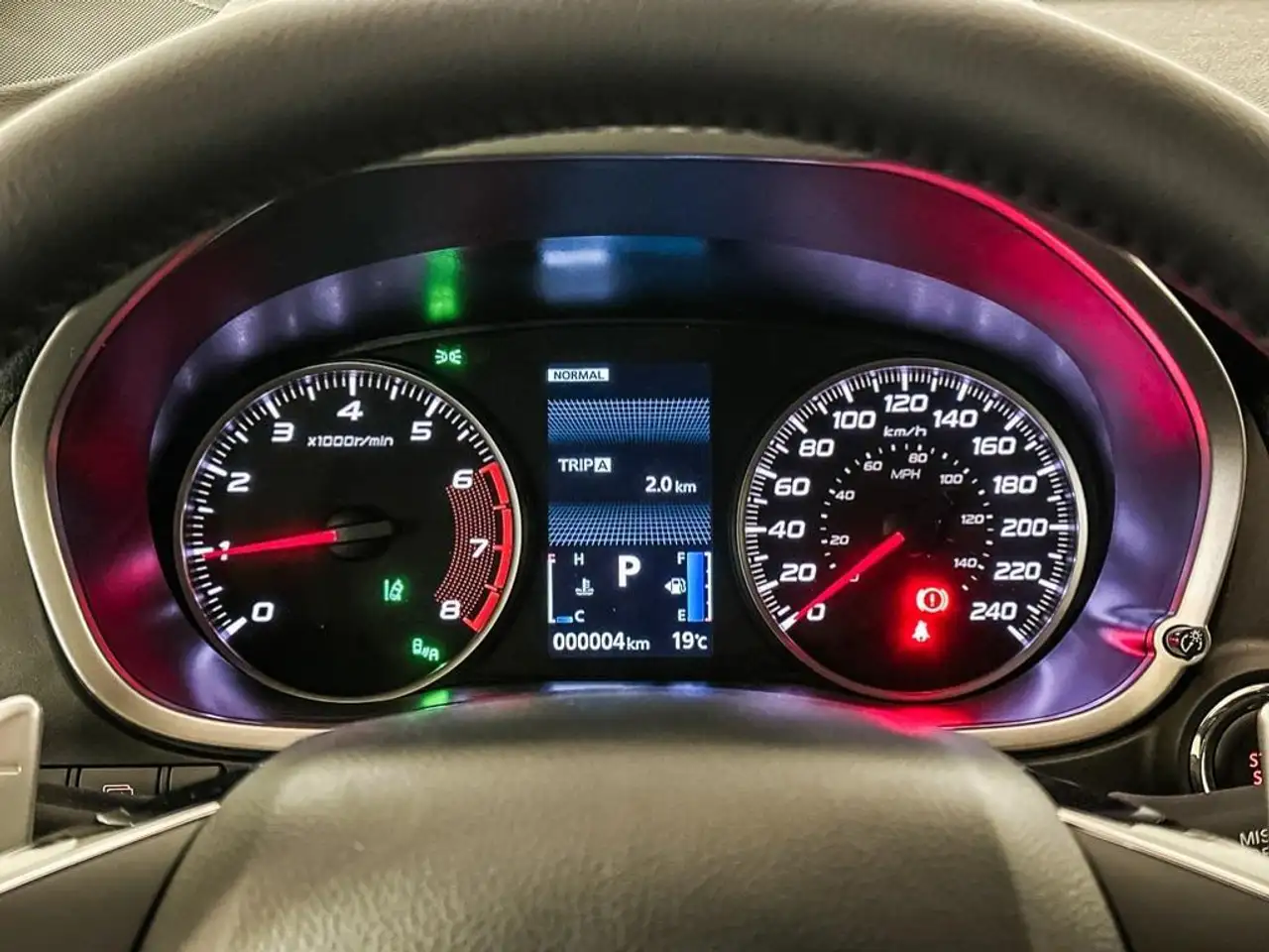 Mitsubishi Eclipse Cross снимка Mitsubishi Eclipse Cross