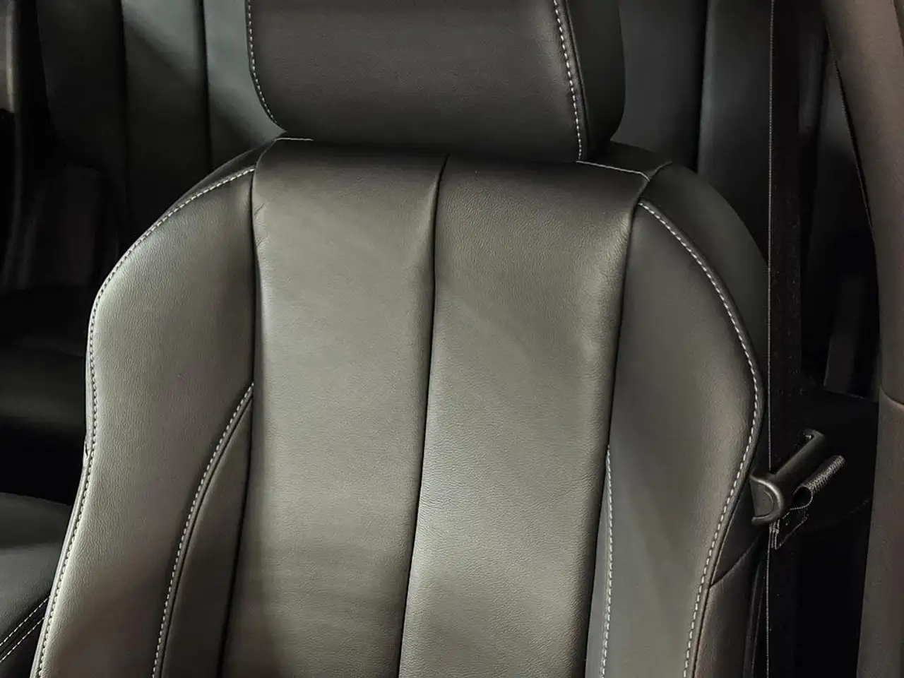 Mitsubishi Eclipse Cross снимка Mitsubishi Eclipse Cross