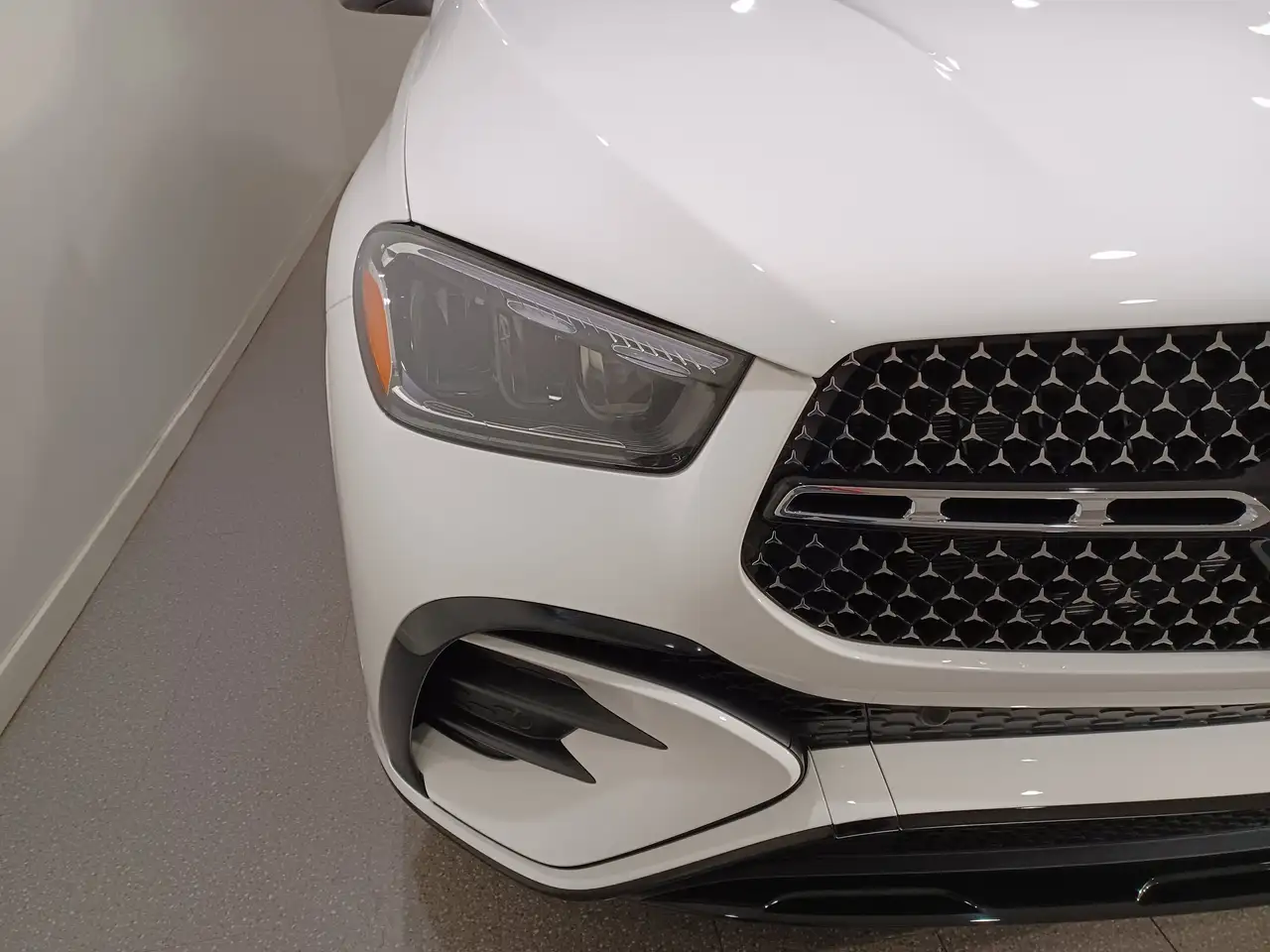 Mercedes-Benz GLE снимка Mercedes-Benz GLE