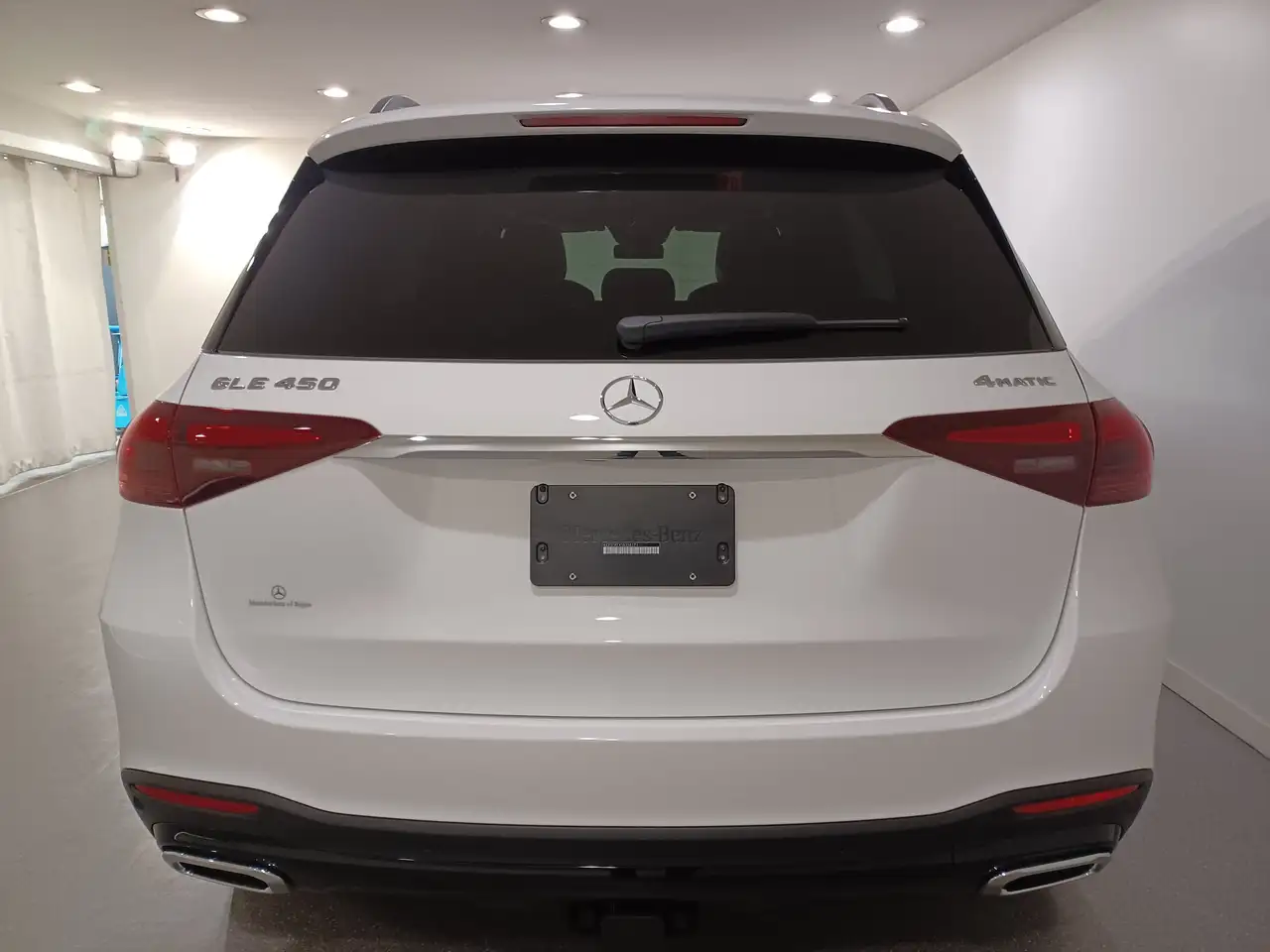 Mercedes-Benz GLE снимка Mercedes-Benz GLE