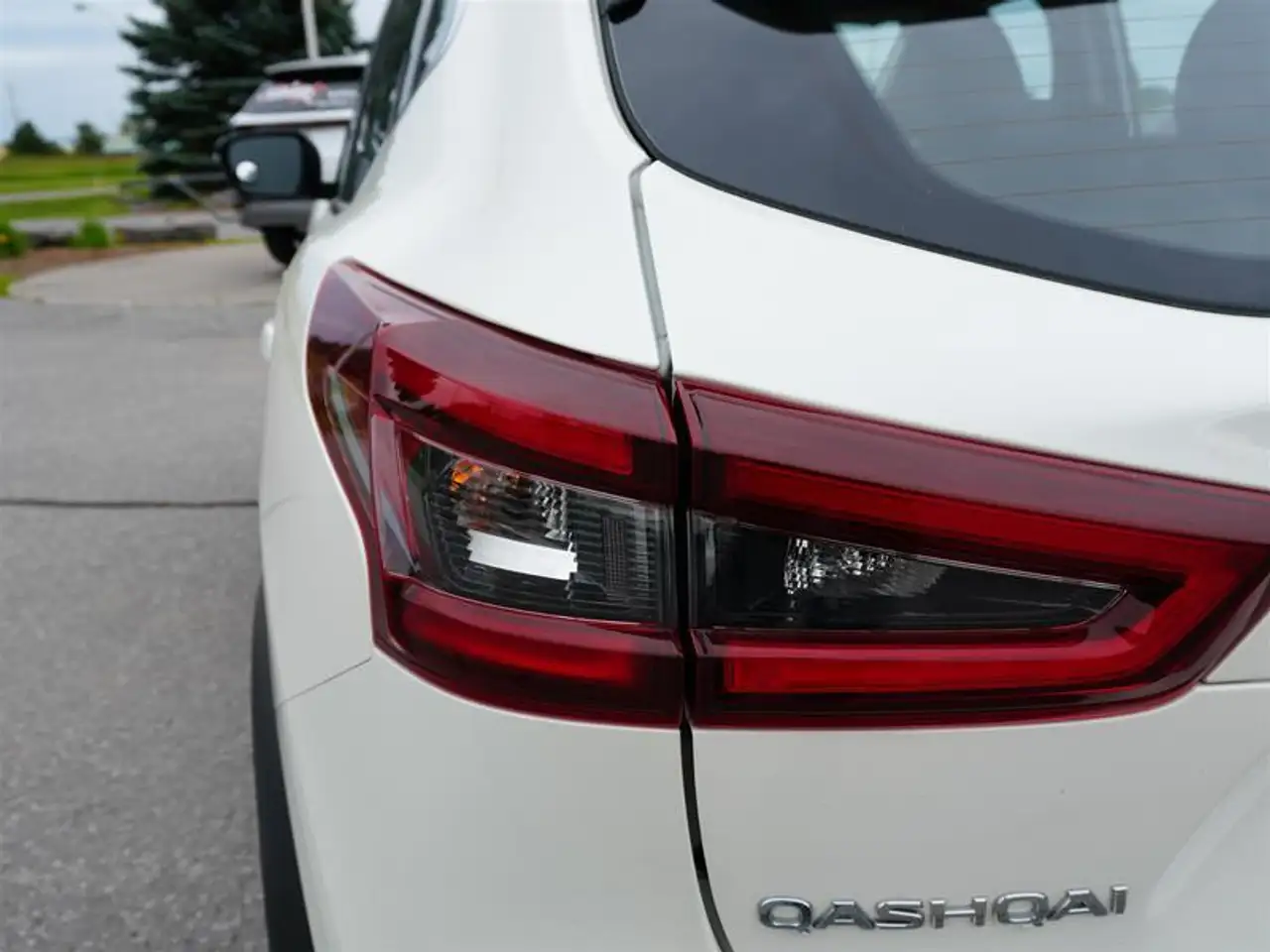 Nissan Qashqai снимка Nissan Qashqai