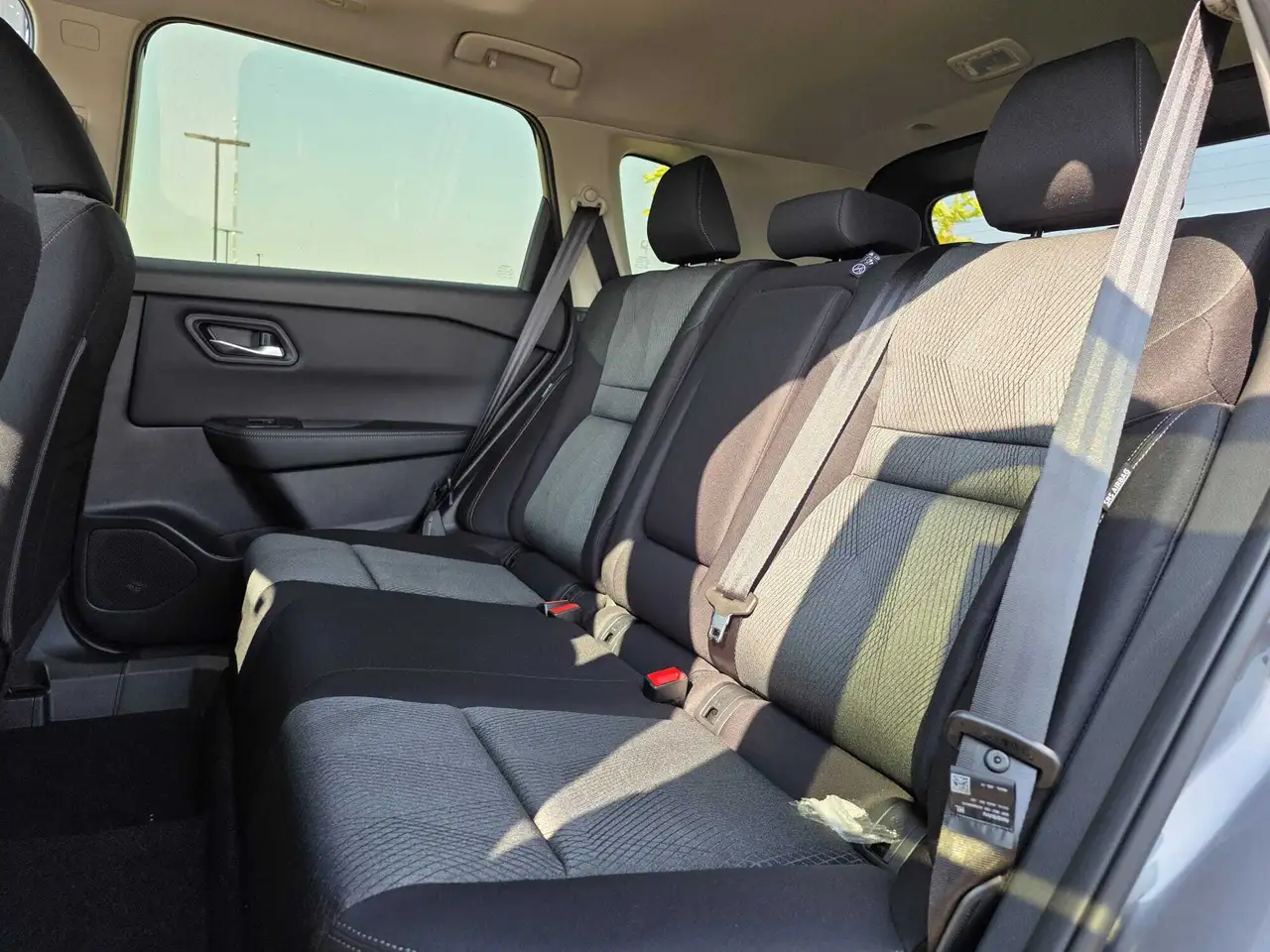 Nissan Rogue fotografie Nissan Rogue