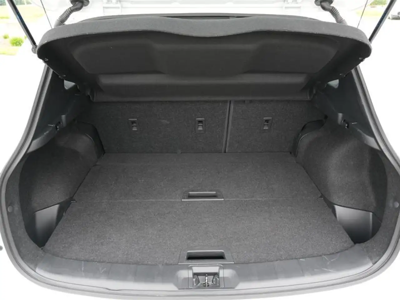 Nissan Qashqai снимка Nissan Qashqai
