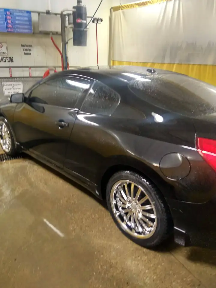 Nissan Altima снимка Nissan Altima