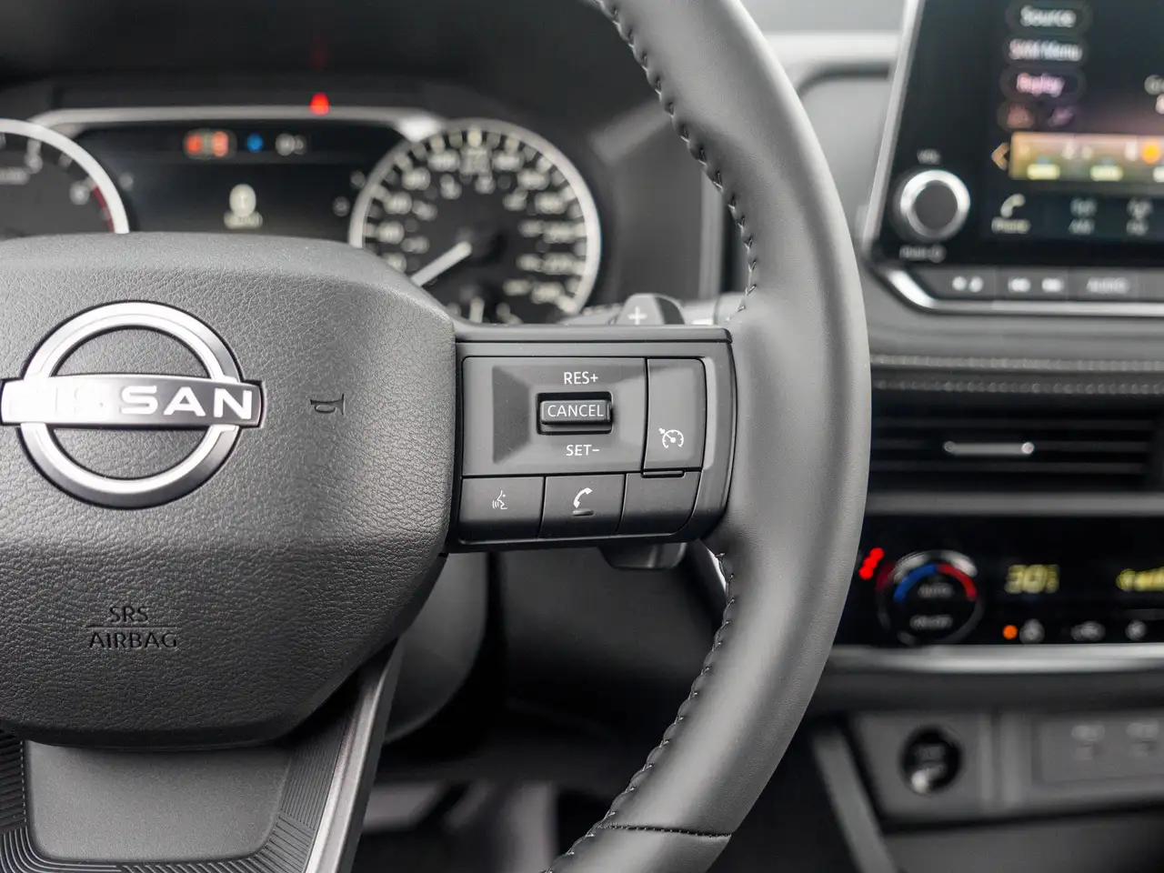 Nissan Rogue photo Nissan Rogue