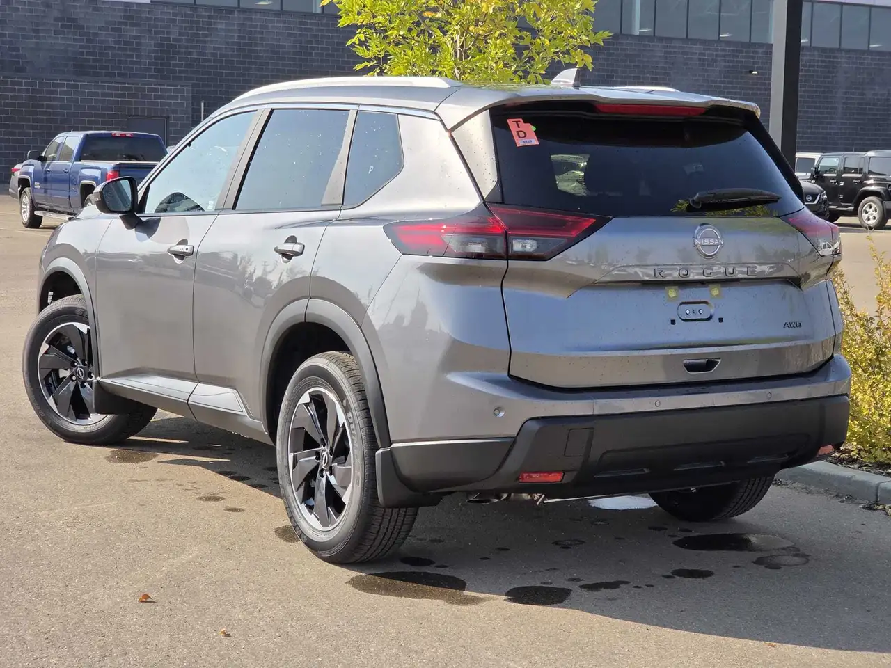 Nissan Rogue fotografie Nissan Rogue
