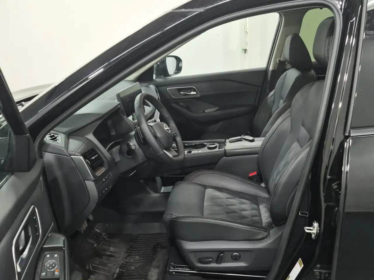 Nissan Rogue photo Nissan Rogue