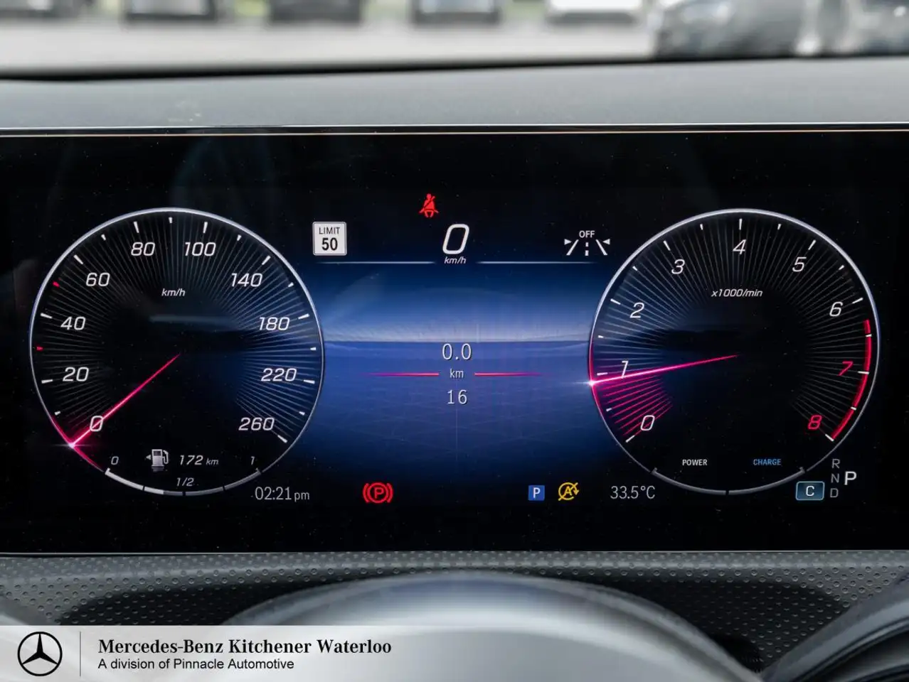 Mercedes-Benz CLA снимка Mercedes-Benz CLA