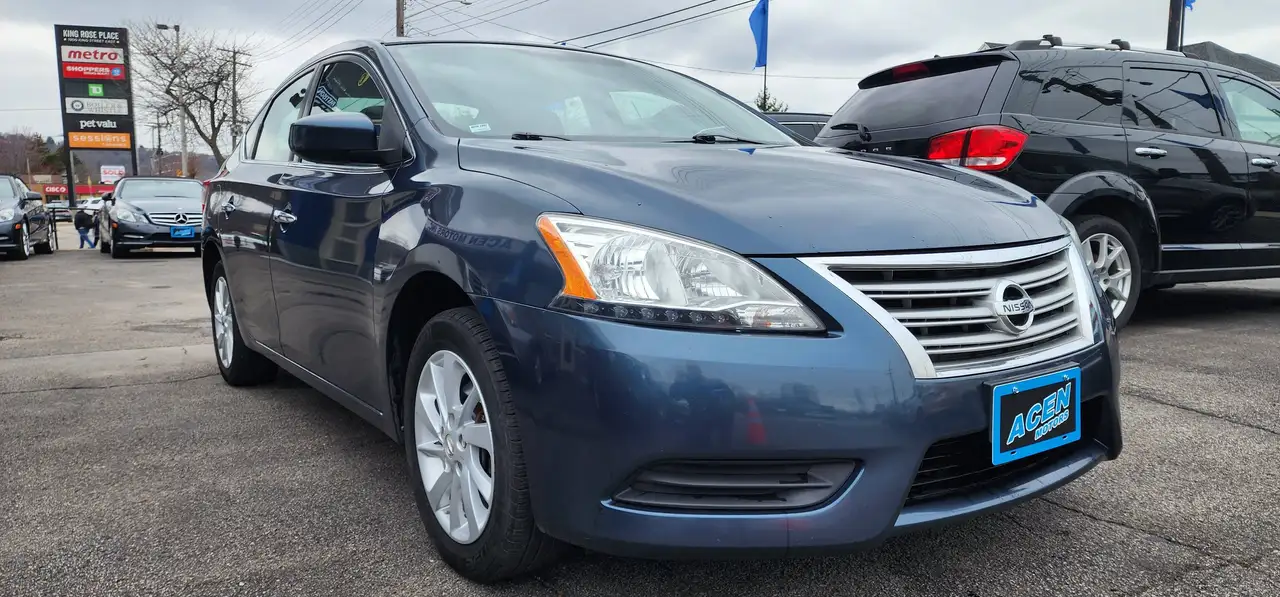 Nissan Sentra fotografie Nissan Sentra