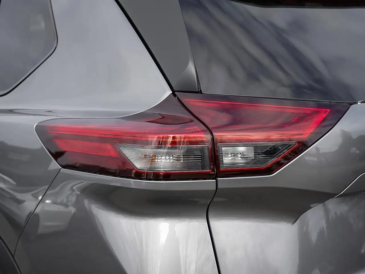 Nissan Rogue fotografie Nissan Rogue
