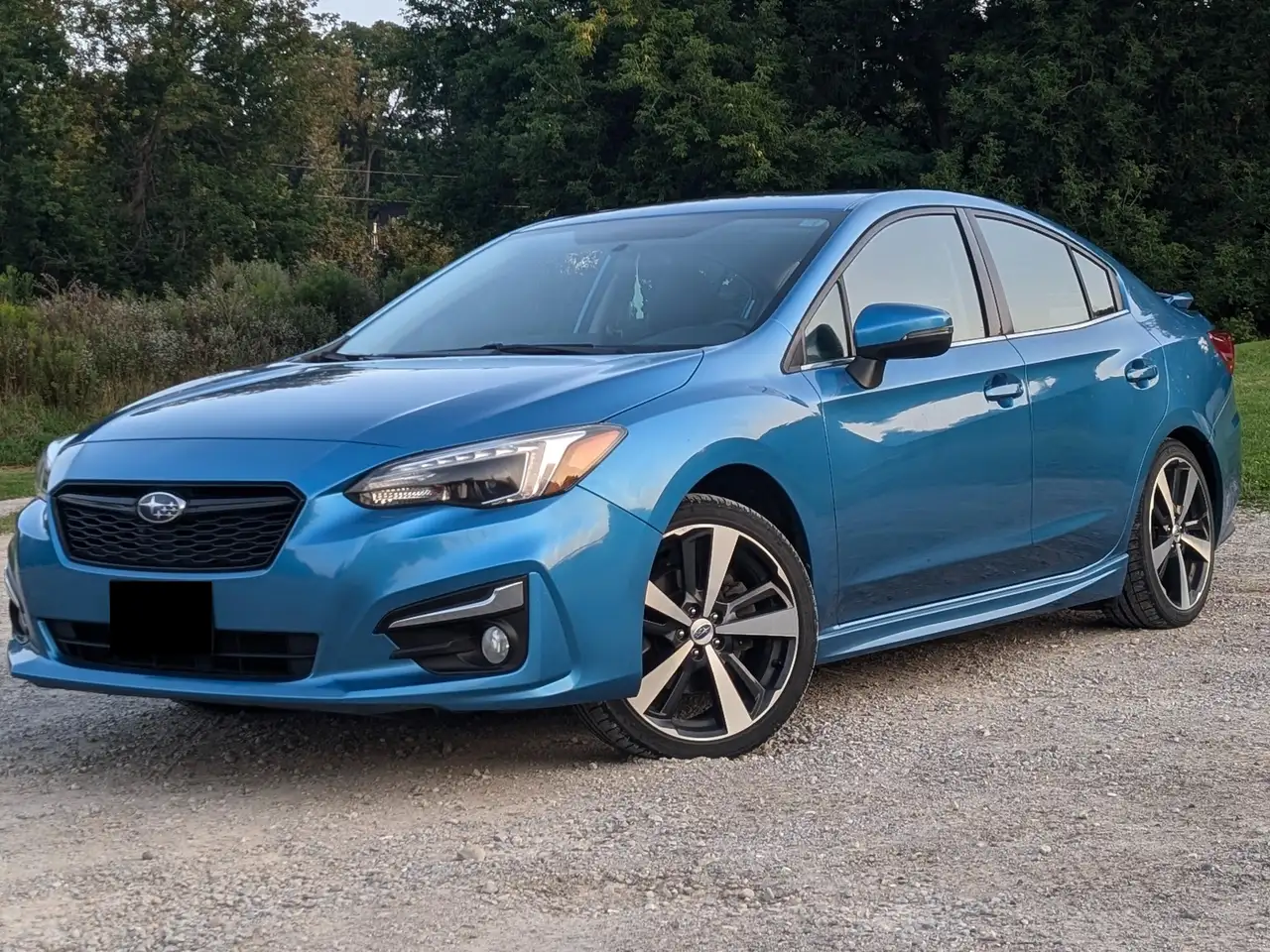 Subaru Impreza снимка Subaru Impreza