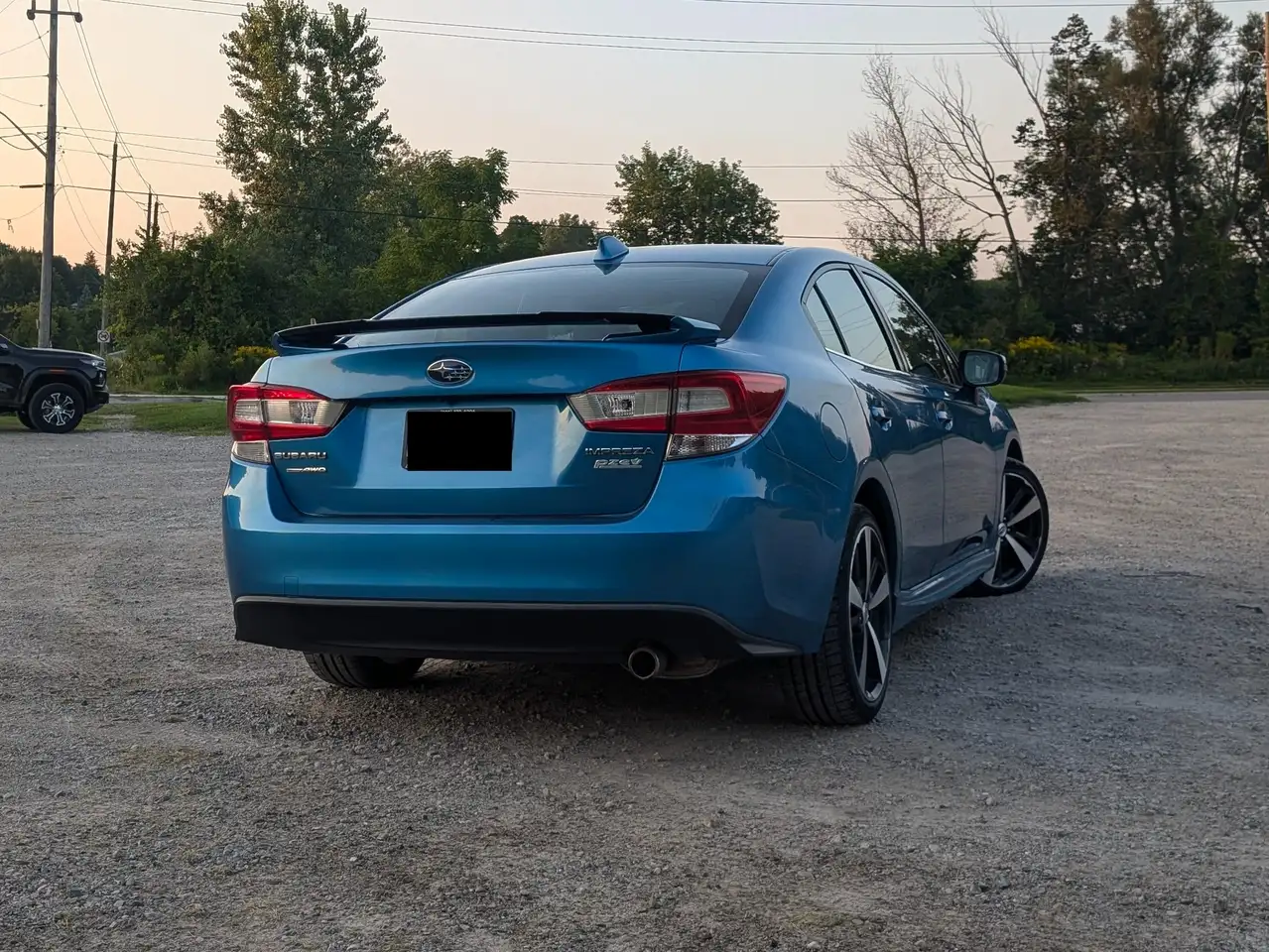 Subaru Impreza снимка Subaru Impreza