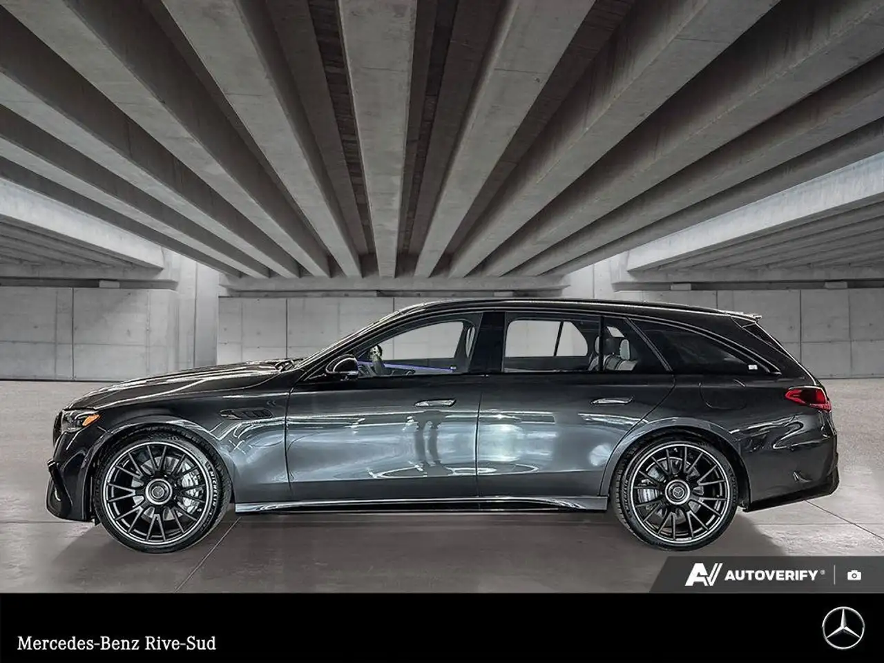 Mercedes-Benz E-Class photo Mercedes-Benz E-Class