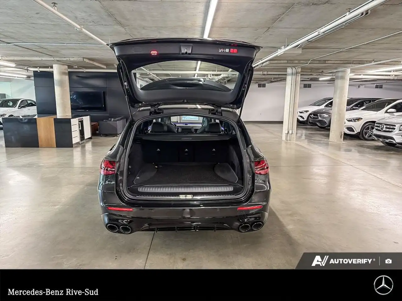 Mercedes-Benz E-Class photo Mercedes-Benz E-Class