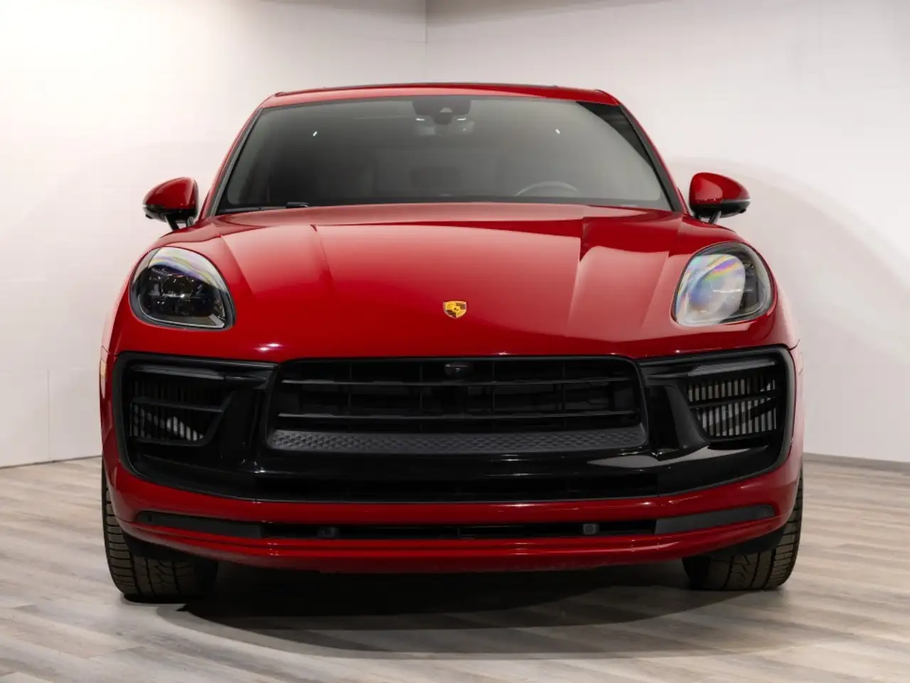 Porsche Macan photo Porsche Macan