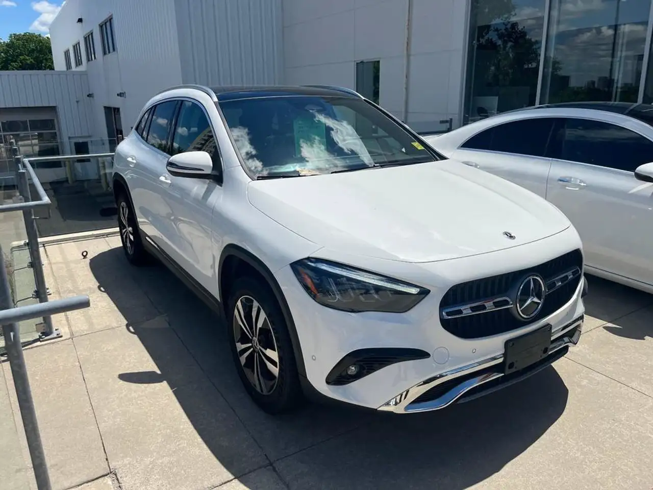 Mercedes-Benz GLA fotografie Mercedes-Benz GLA