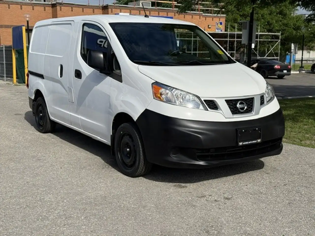 Nissan NV200 photo Nissan NV200