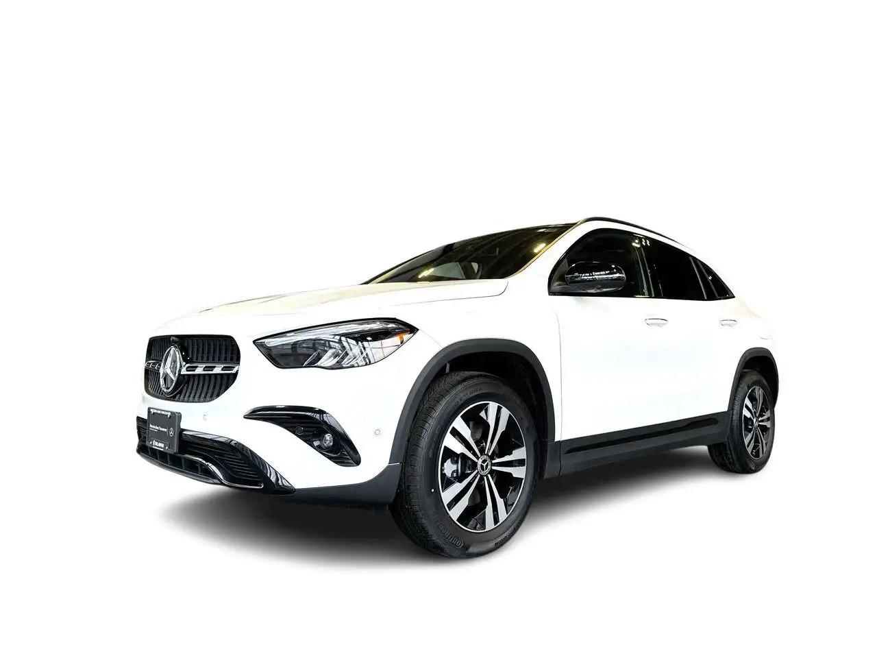 Mercedes-Benz GLA снимка Mercedes-Benz GLA