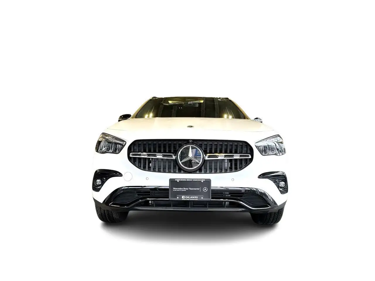 Mercedes-Benz GLA снимка Mercedes-Benz GLA