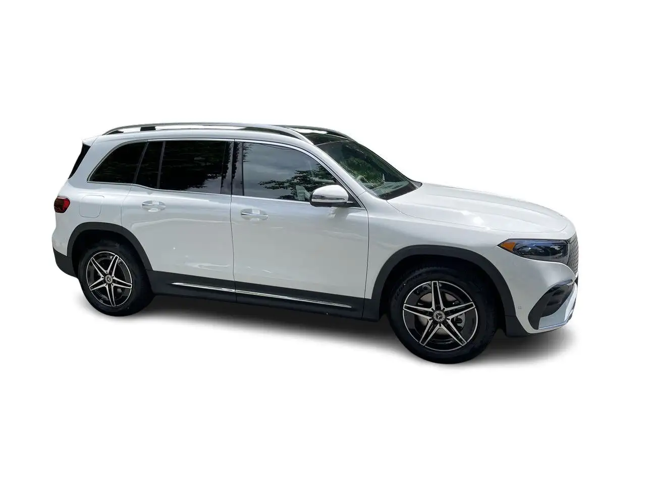 Mercedes-Benz EQB снимка Mercedes-Benz EQB