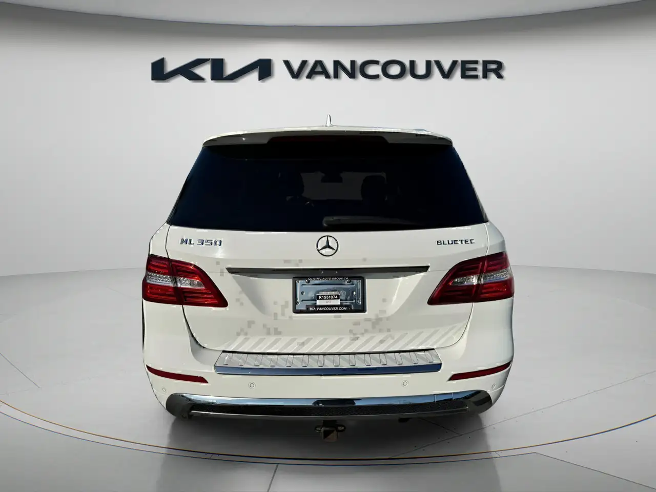 Mercedes-Benz M-Class photo Mercedes-Benz M-Class
