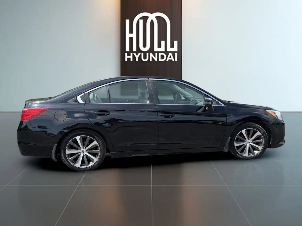 Subaru Legacy снимка Subaru Legacy