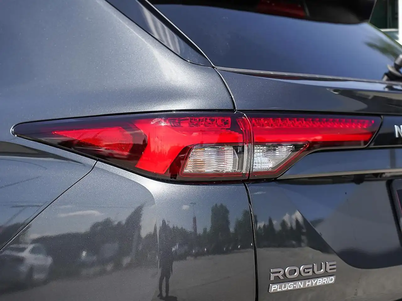 Nissan Rogue снимка Nissan Rogue