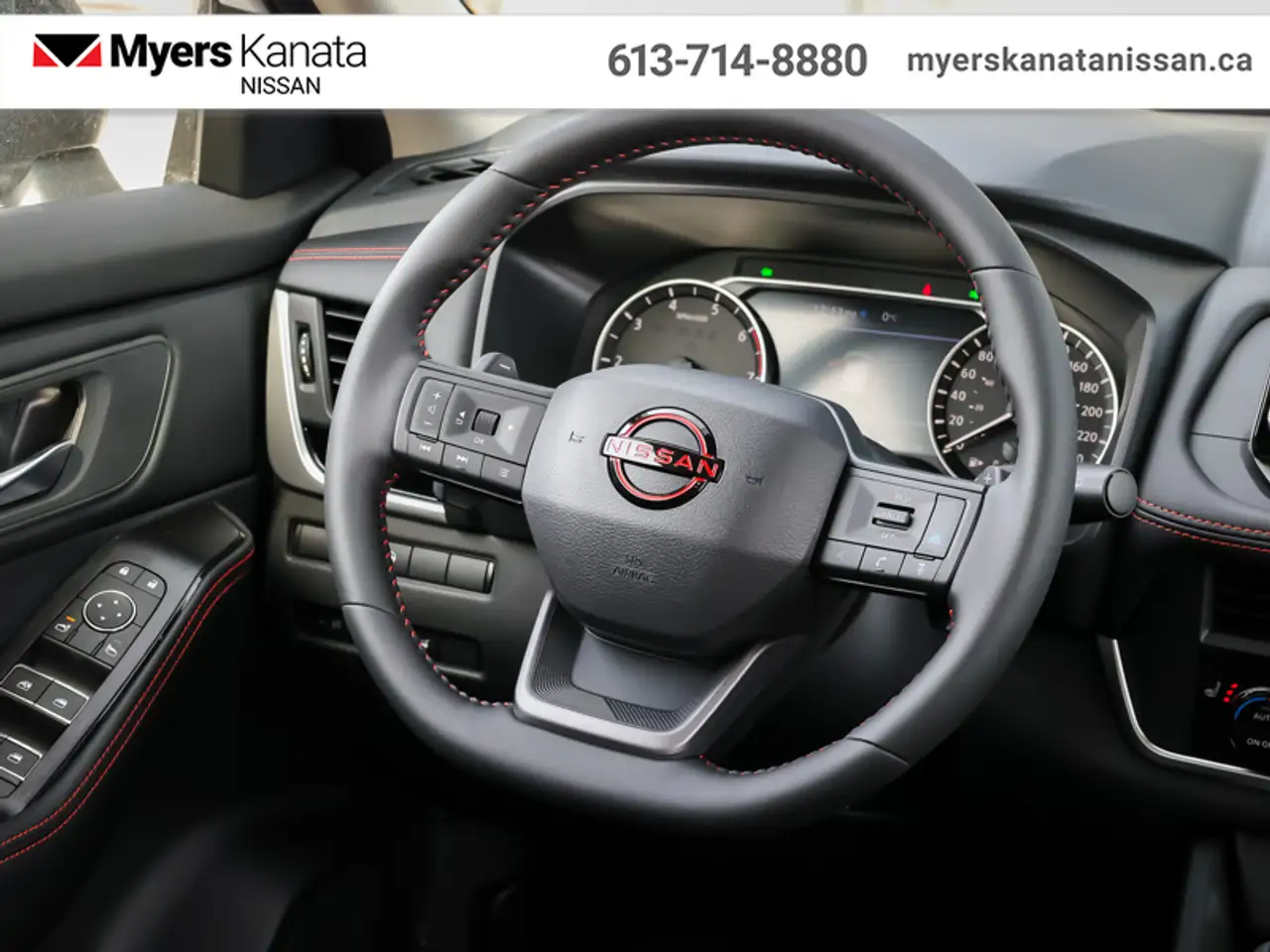 Nissan Rogue fotografie Nissan Rogue
