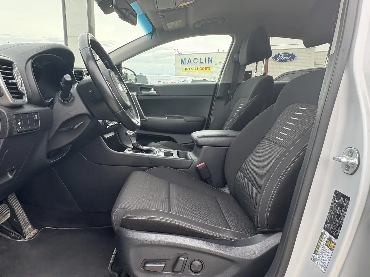 Kia Sportage снимка Kia Sportage