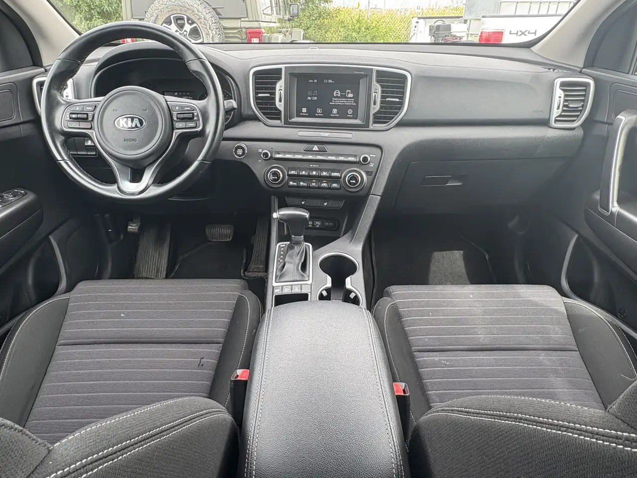 Kia Sportage снимка Kia Sportage