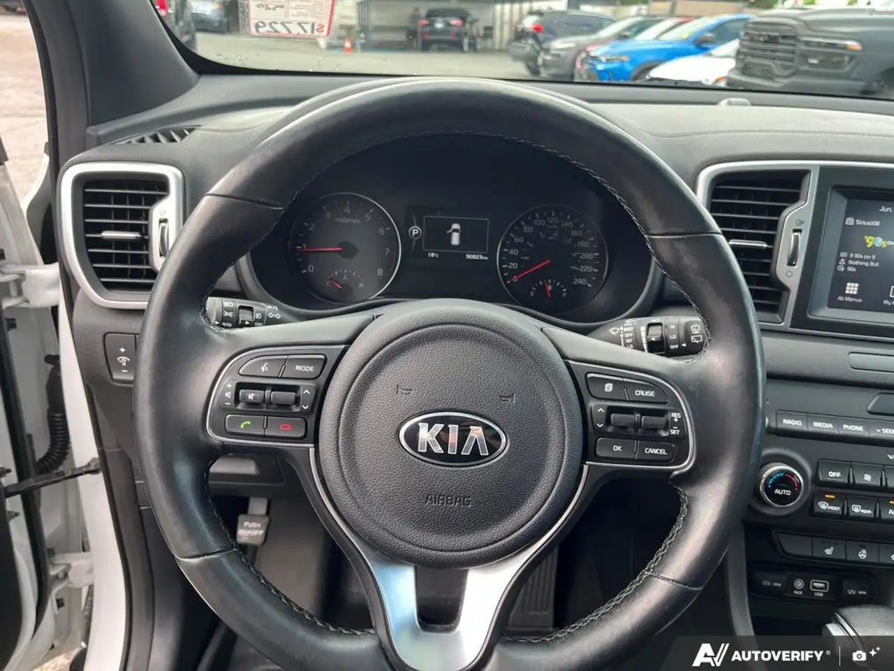 Kia Sportage photo Kia Sportage