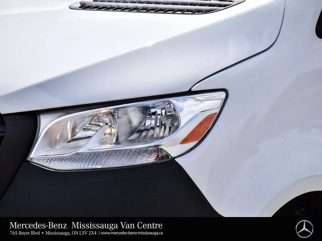 Mercedes-Benz Sprinter photo Mercedes-Benz Sprinter