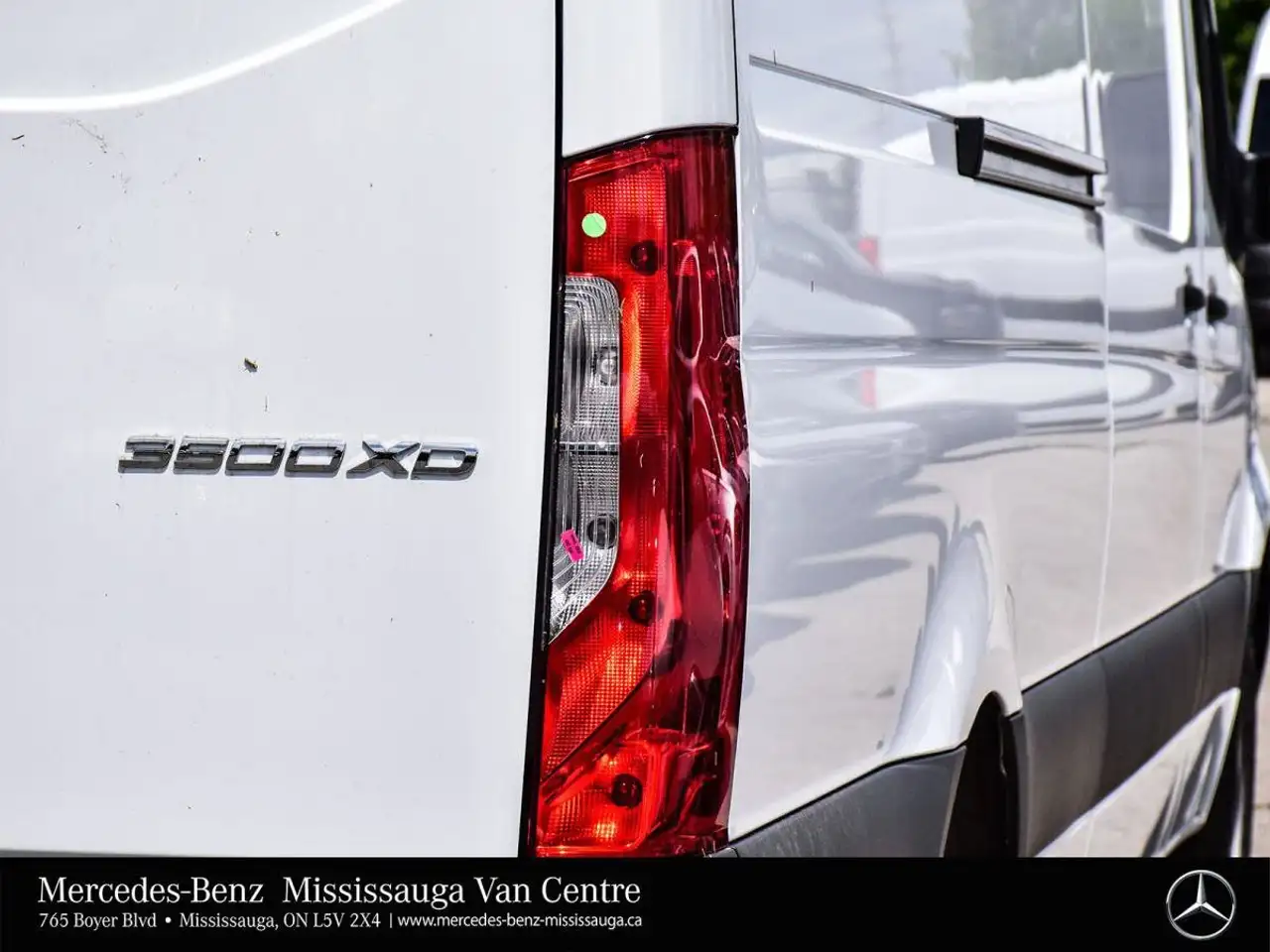 Mercedes-Benz Sprinter photo Mercedes-Benz Sprinter
