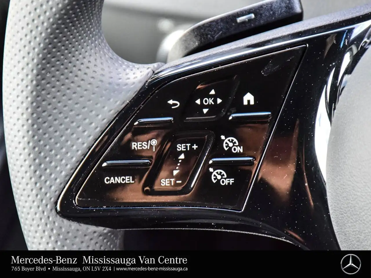 Mercedes-Benz Sprinter photo Mercedes-Benz Sprinter