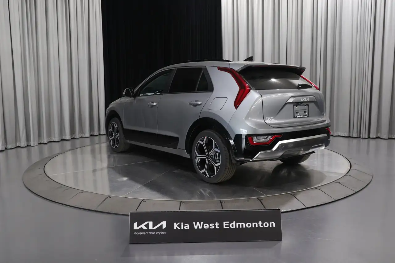 Kia Niro снимка Kia Niro
