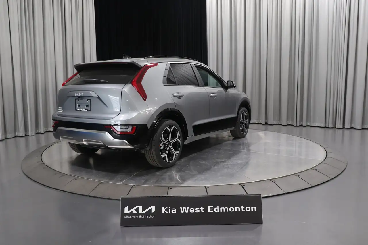 Kia Niro снимка Kia Niro