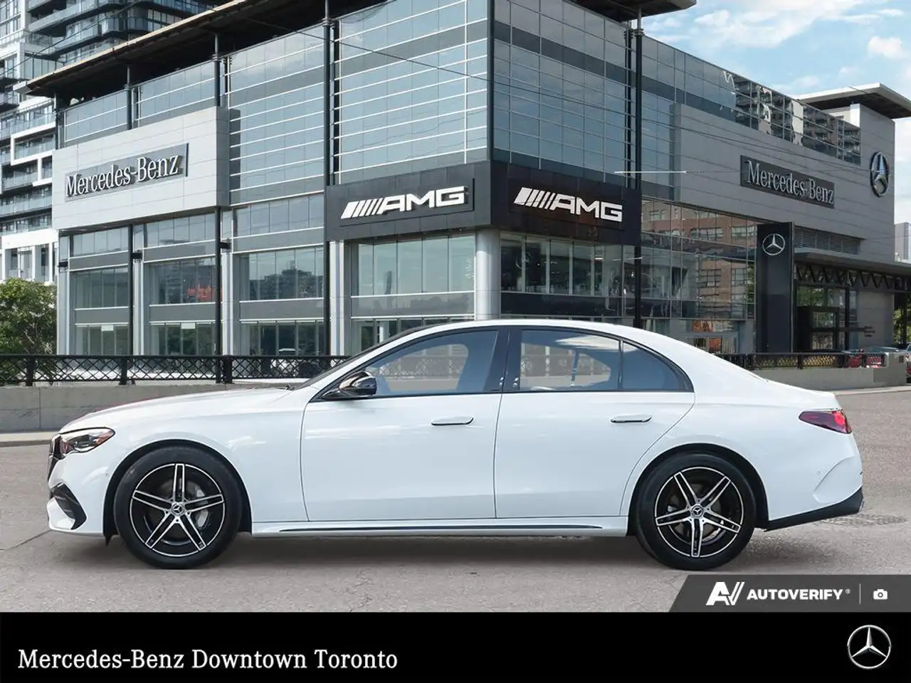 Mercedes-Benz E-Class photo Mercedes-Benz E-Class