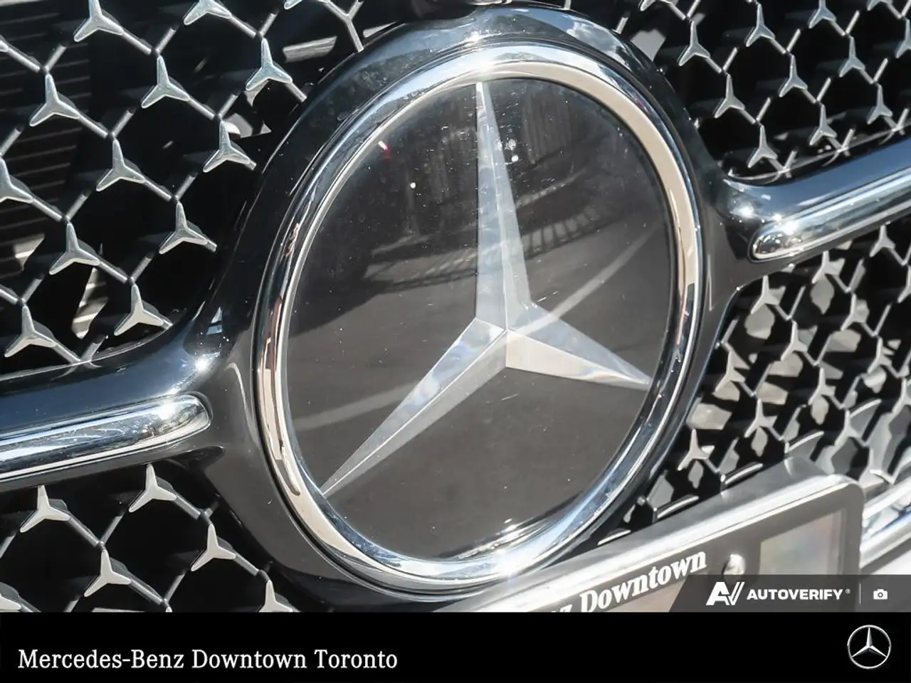 Mercedes-Benz E-Class photo Mercedes-Benz E-Class