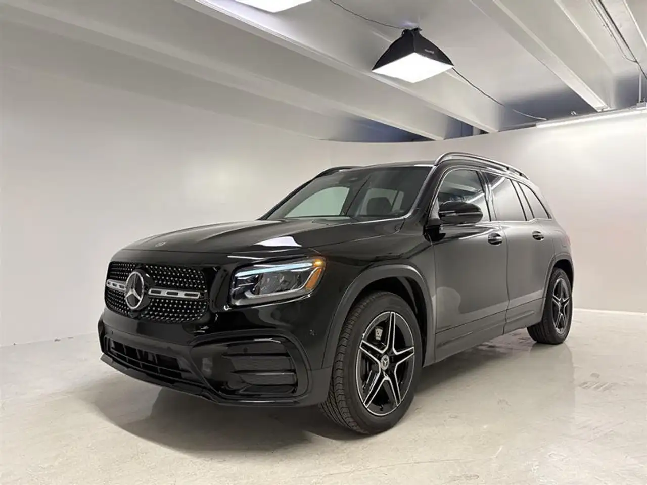 2026 Mercedes-Benz GLB