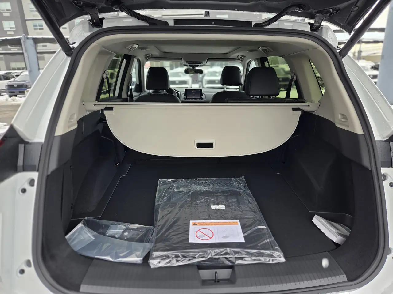Nissan Rogue fotografie Nissan Rogue