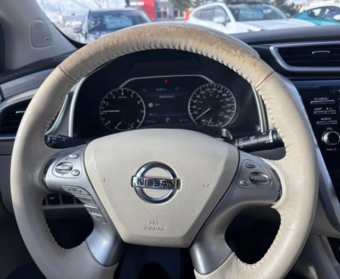 Nissan Murano снимка Nissan Murano