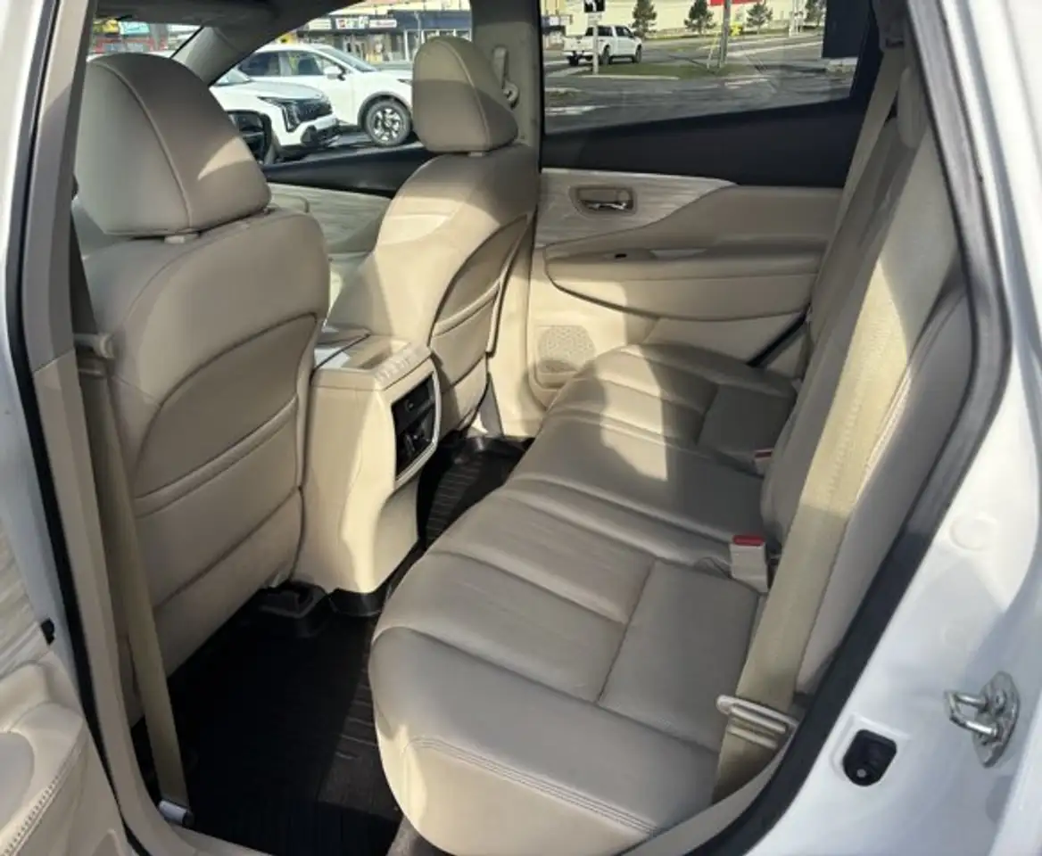 Nissan Murano снимка Nissan Murano