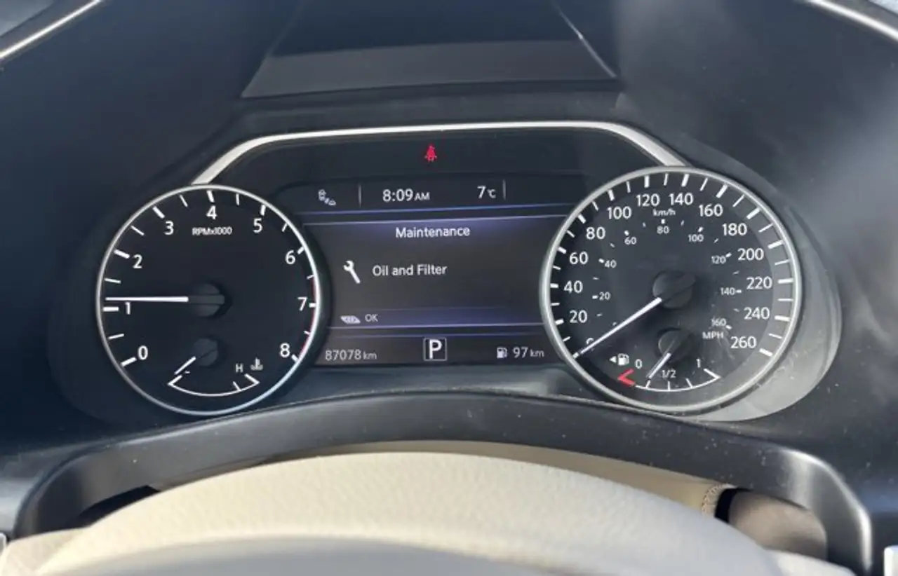 Nissan Murano снимка Nissan Murano