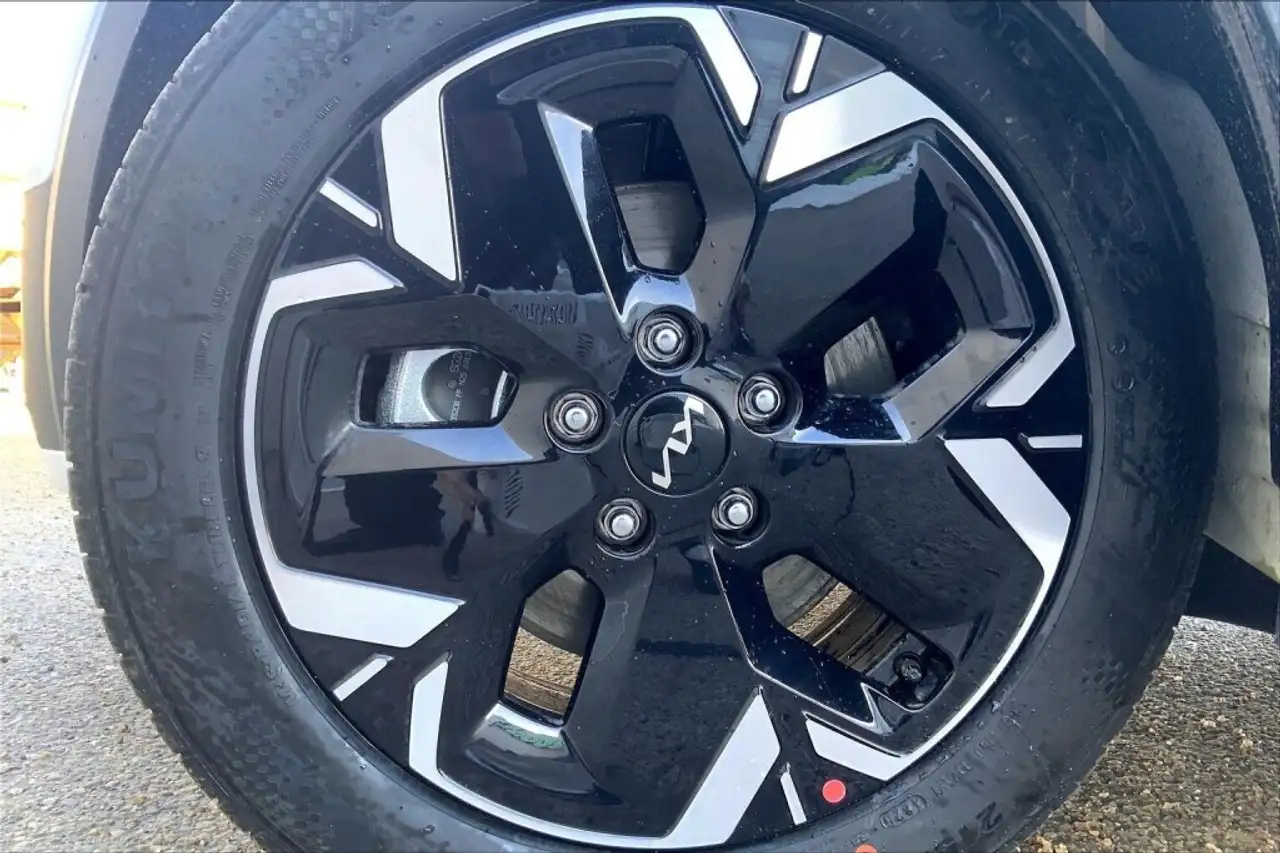 Kia Niro снимка Kia Niro
