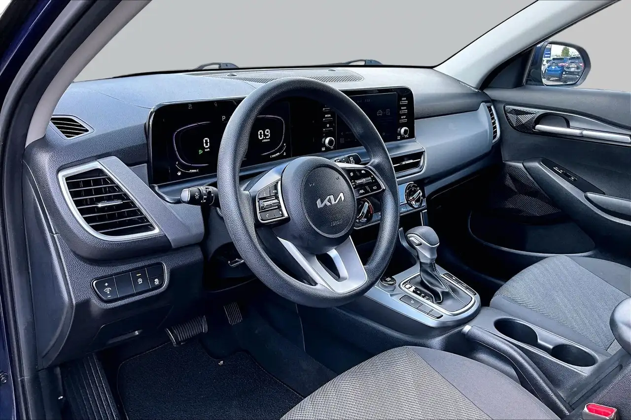 Kia Seltos снимка Kia Seltos