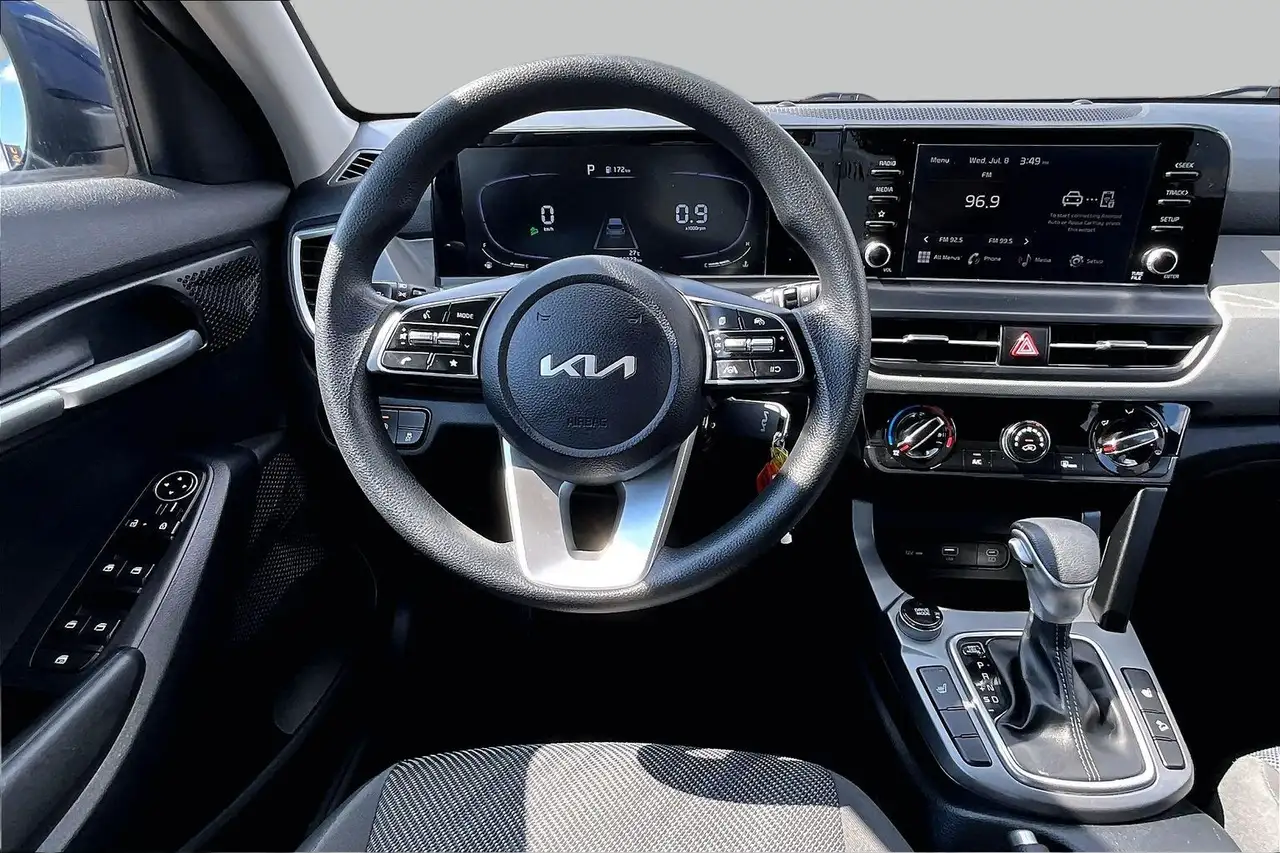 Kia Seltos снимка Kia Seltos