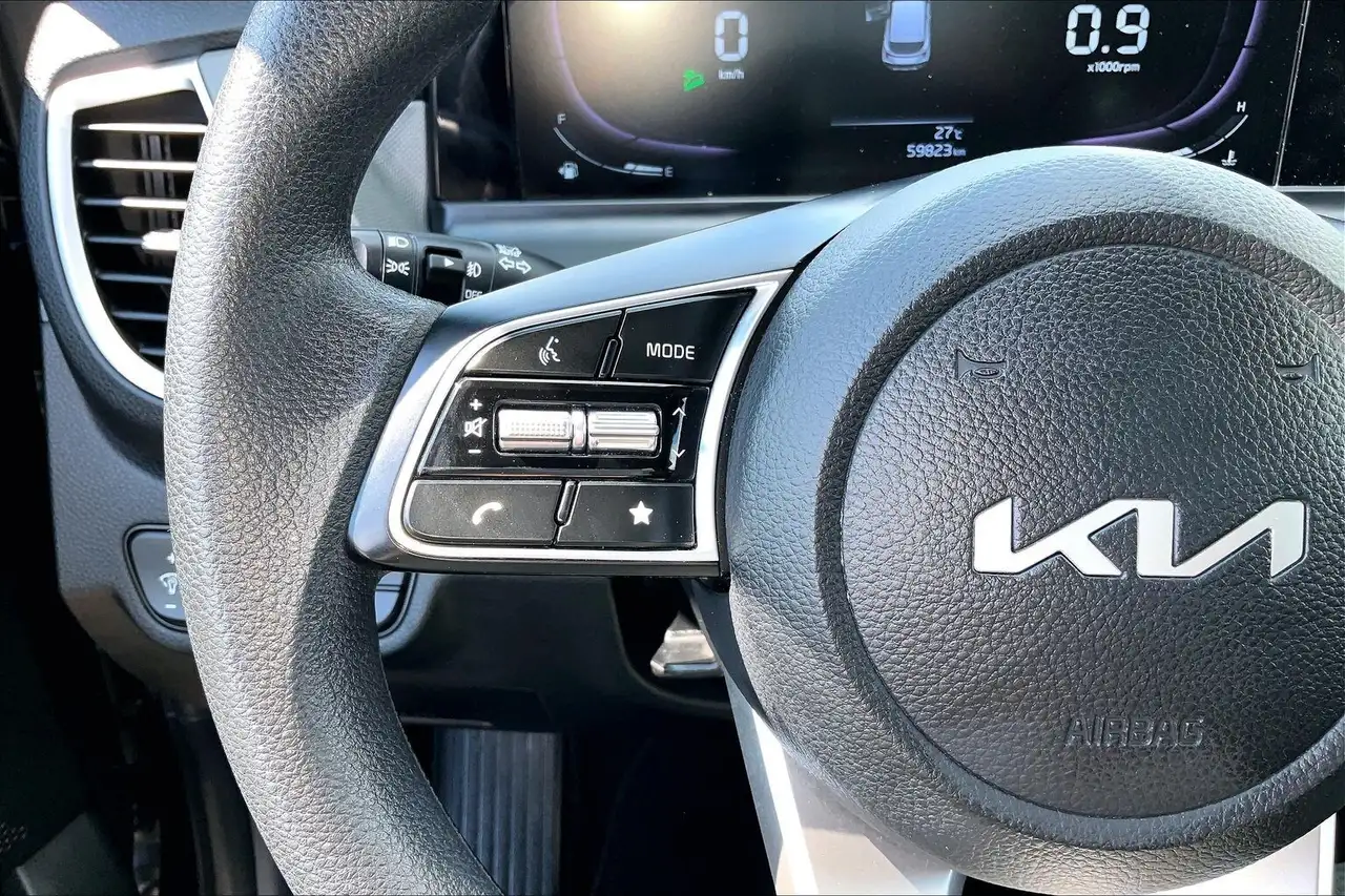 Kia Seltos снимка Kia Seltos
