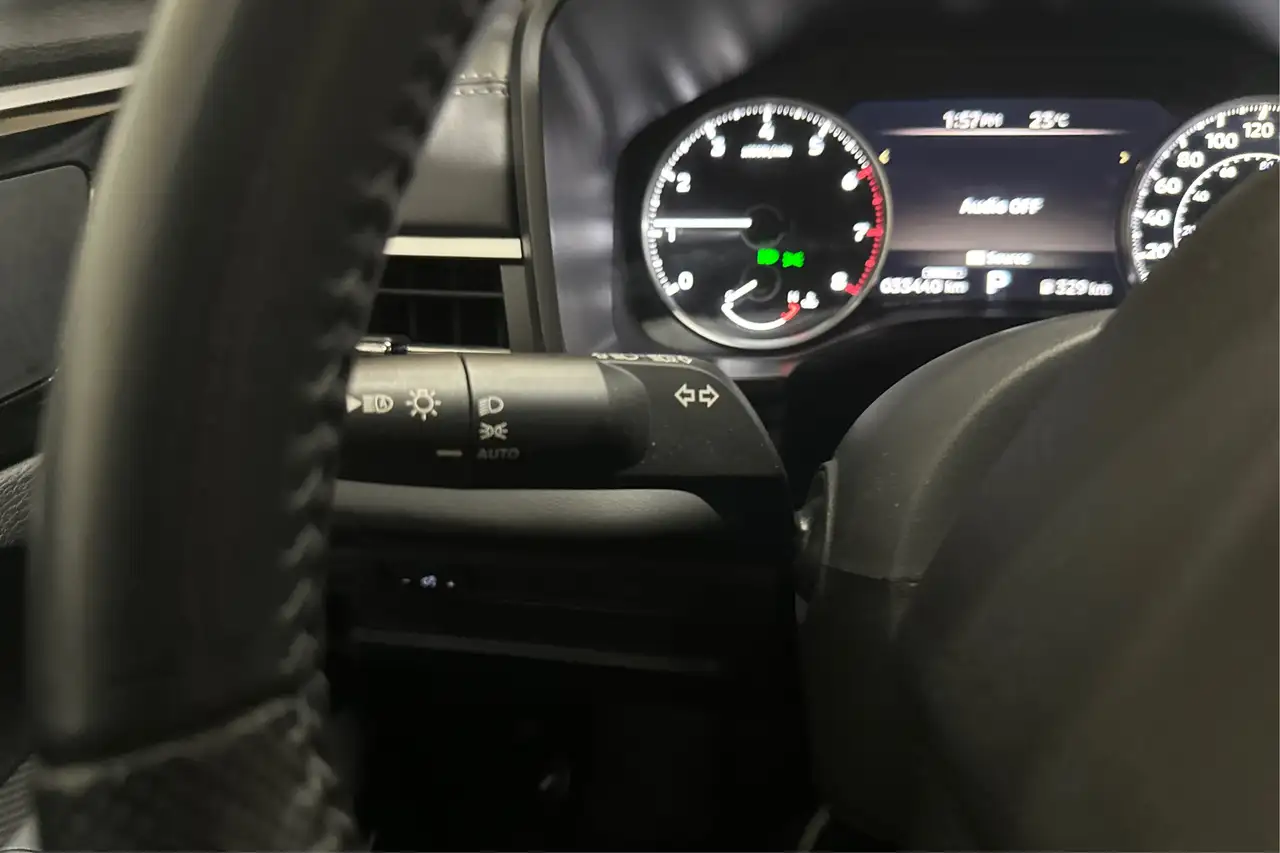 Mitsubishi Outlander снимка Mitsubishi Outlander