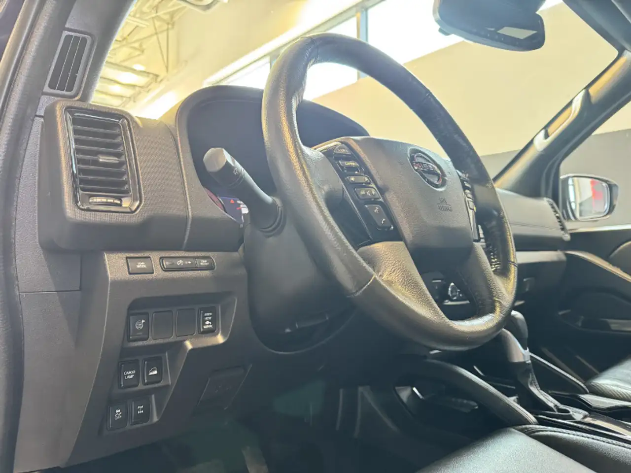 Nissan Frontier снимка Nissan Frontier
